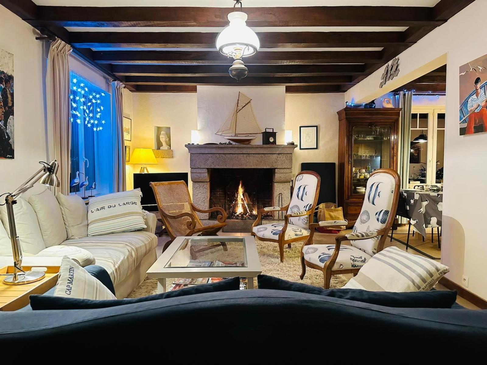 Maison Lumineuse 2Mn Plage Et Village De Morgat 크로종 외부 사진